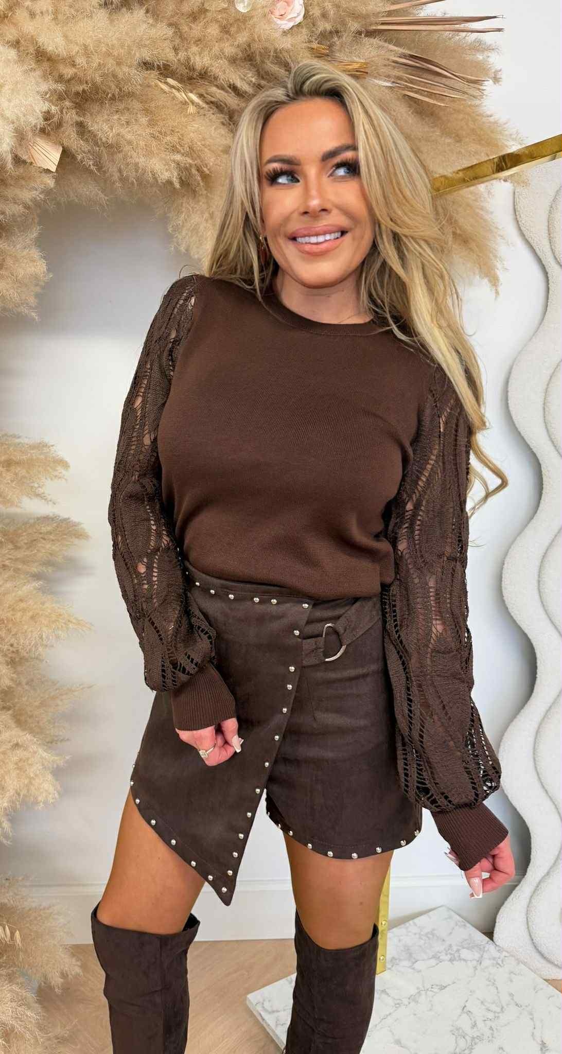 TWISTY SLEEVE TOP 9314 CHOCO