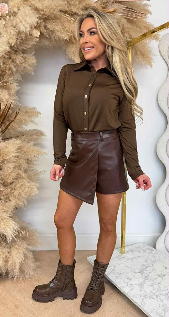 BY SWAN TRAVEL BLOUSE 6658 CHOCO