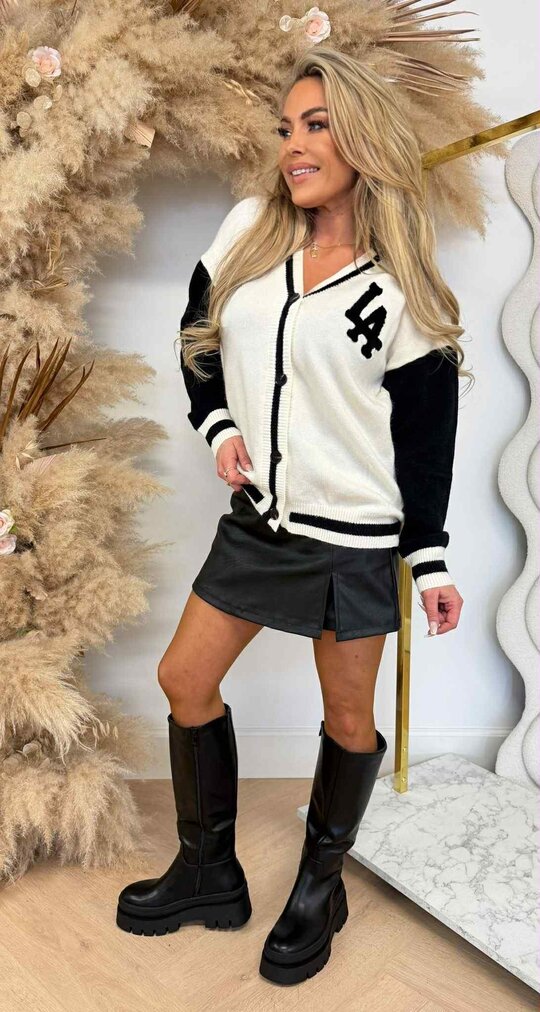 LA KNITTED VEST/SWEAT 230803 OFFWHITE