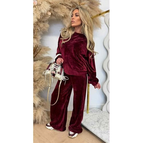 VELVET COMFY SET BORDEAUX VELVET COMFY SET BORDEAUX
