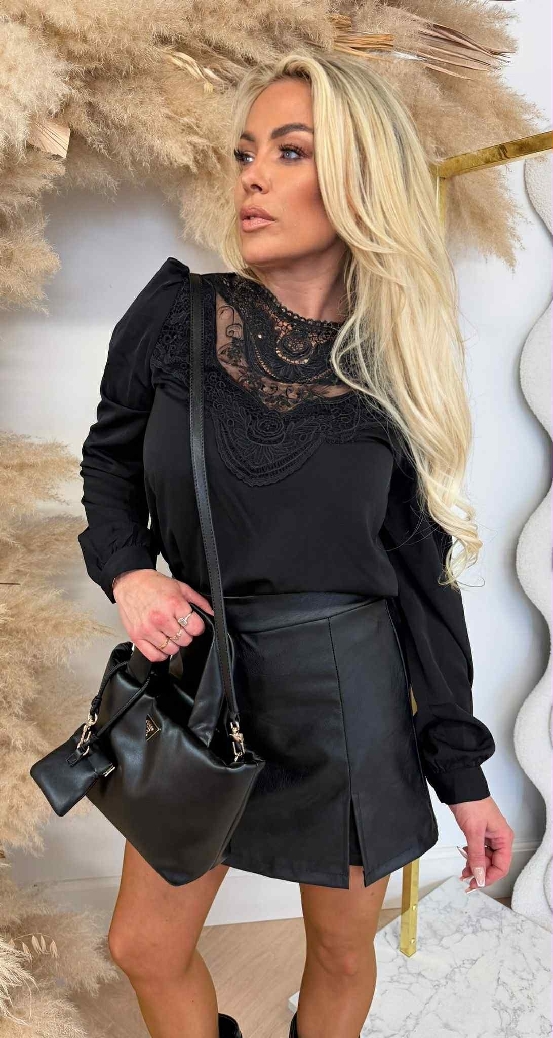 AMY LACE TOP 3425 BLACK AMY LACE TOP 3425 BLACK