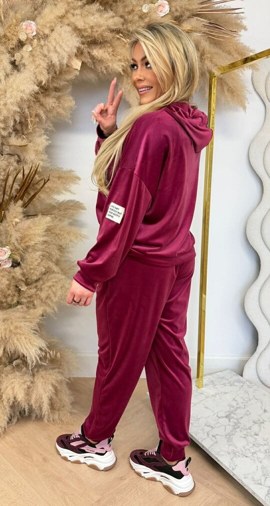 PERFECT VELVET PAK BORDEAUX