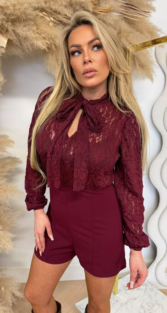 MONICA LACE PLAYSUIT BORDEAUX
