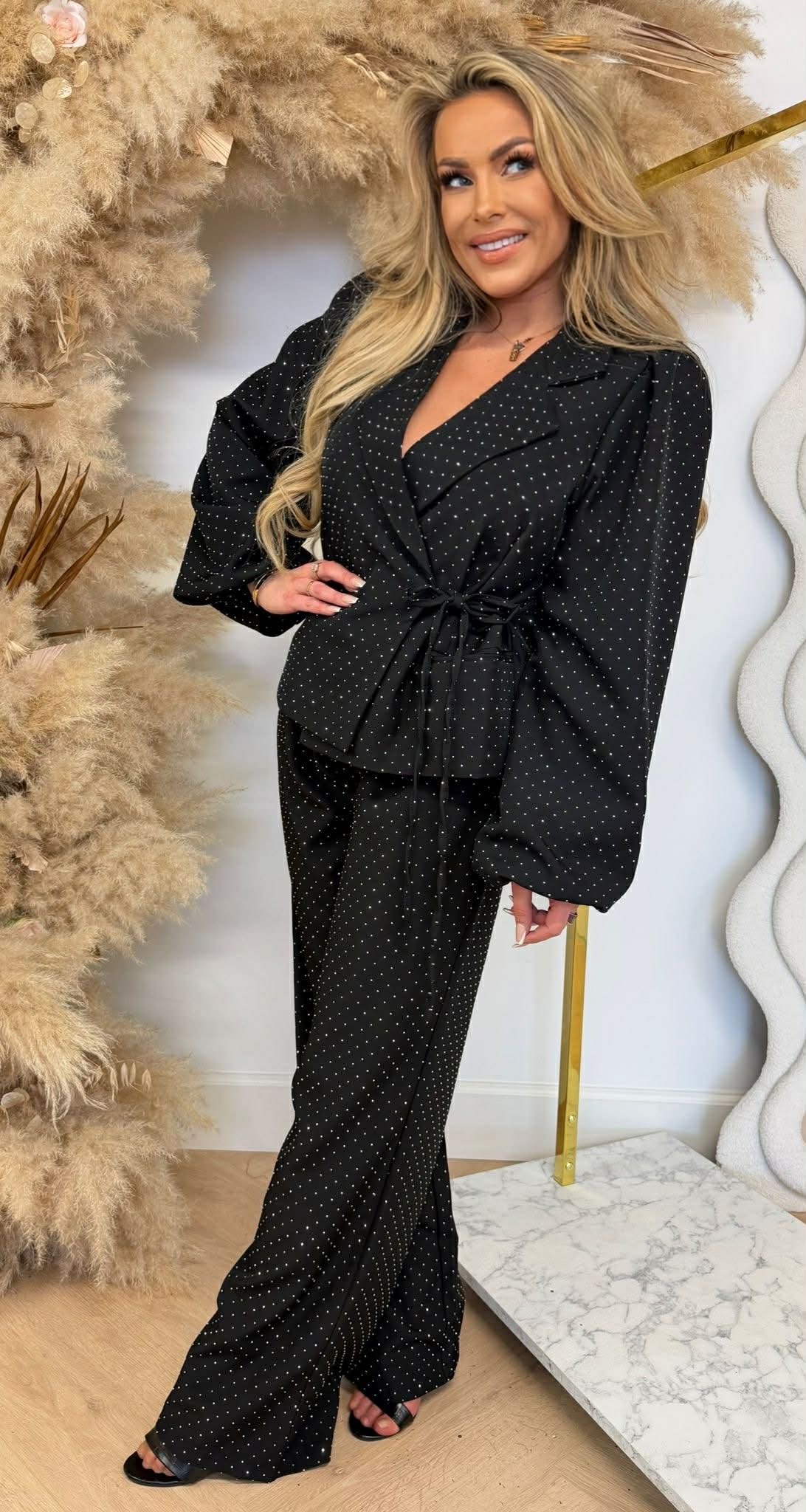 DIAMOND ELEGANCE SET BLACK DIAMOND ELEGANCE SET BLACK