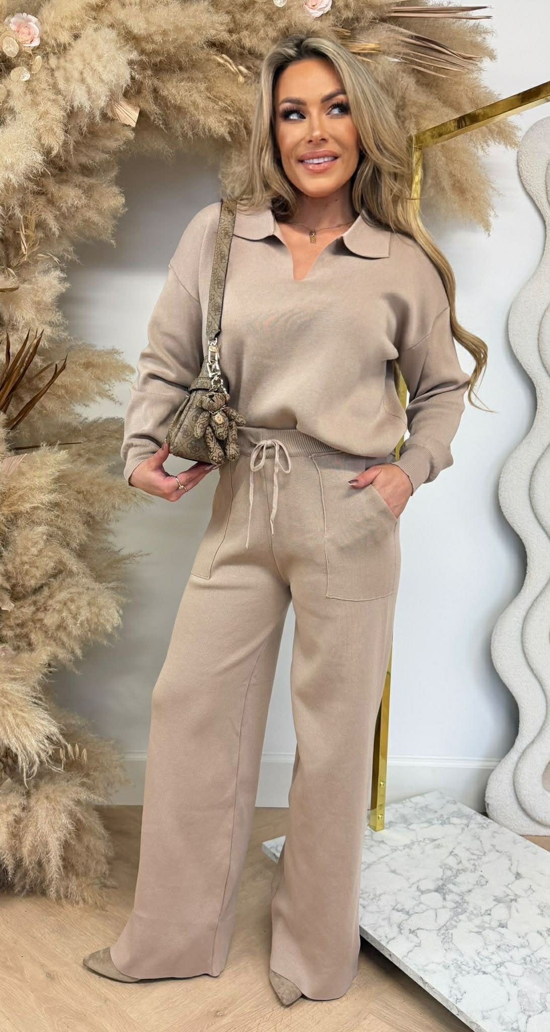 COMFY FLAIR SET 6162 TAUPE
