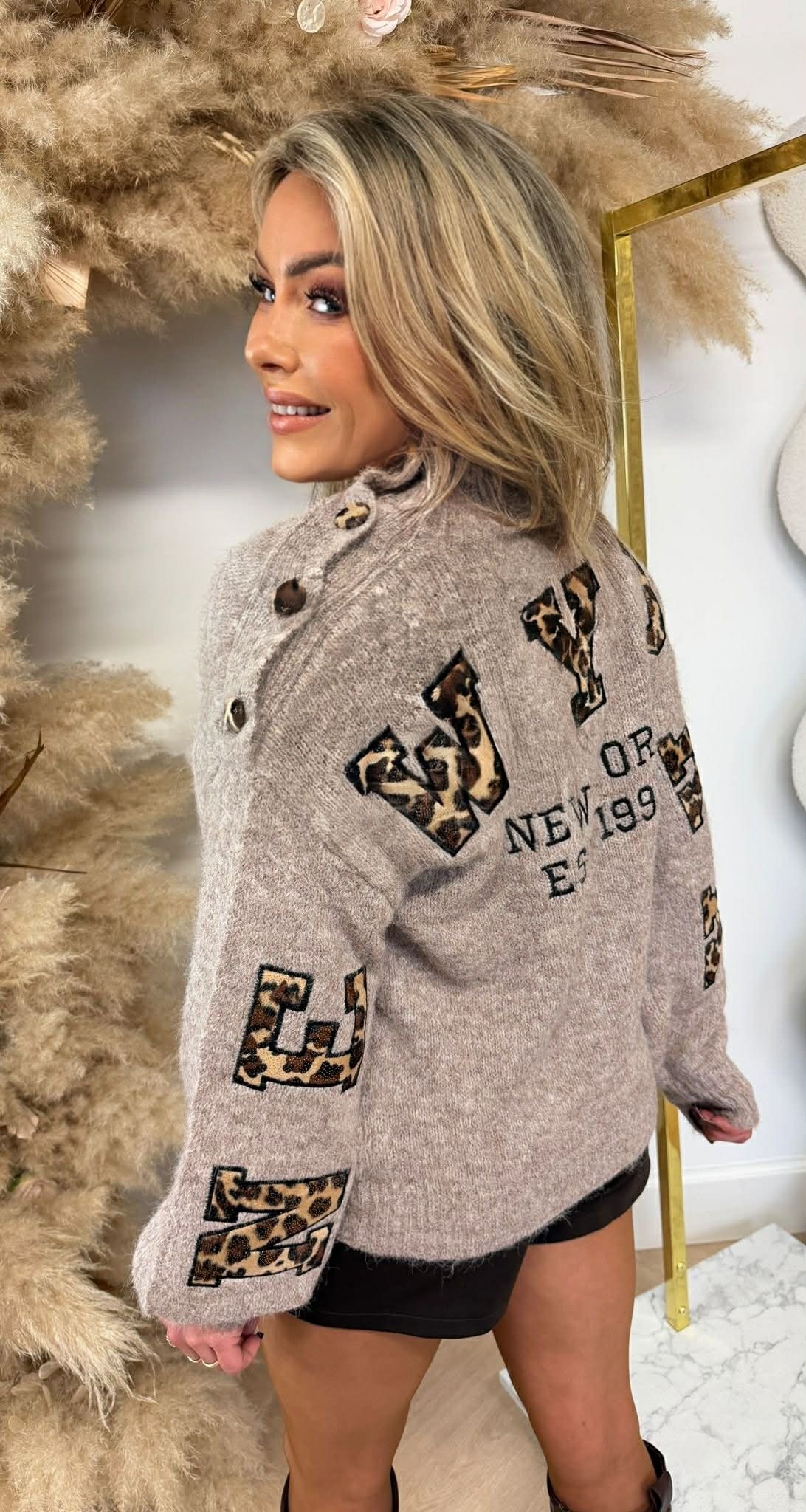 LEO BUTTON SHINE SWEAT 7513 TAUPE