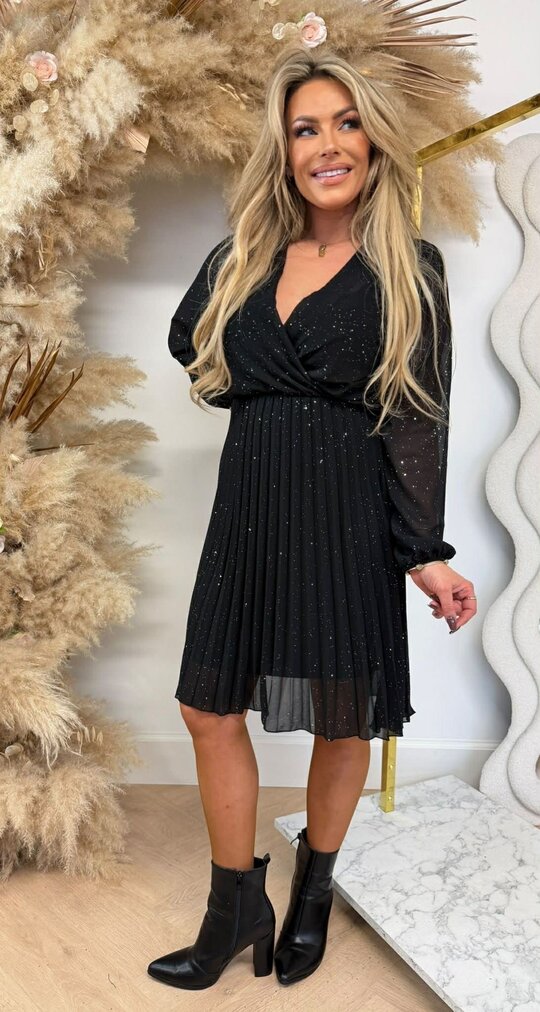 PLISSÉ GLITTER DRESS 22562 BLACK PLISSÉ GLITTER DRESS 22562 BLACK