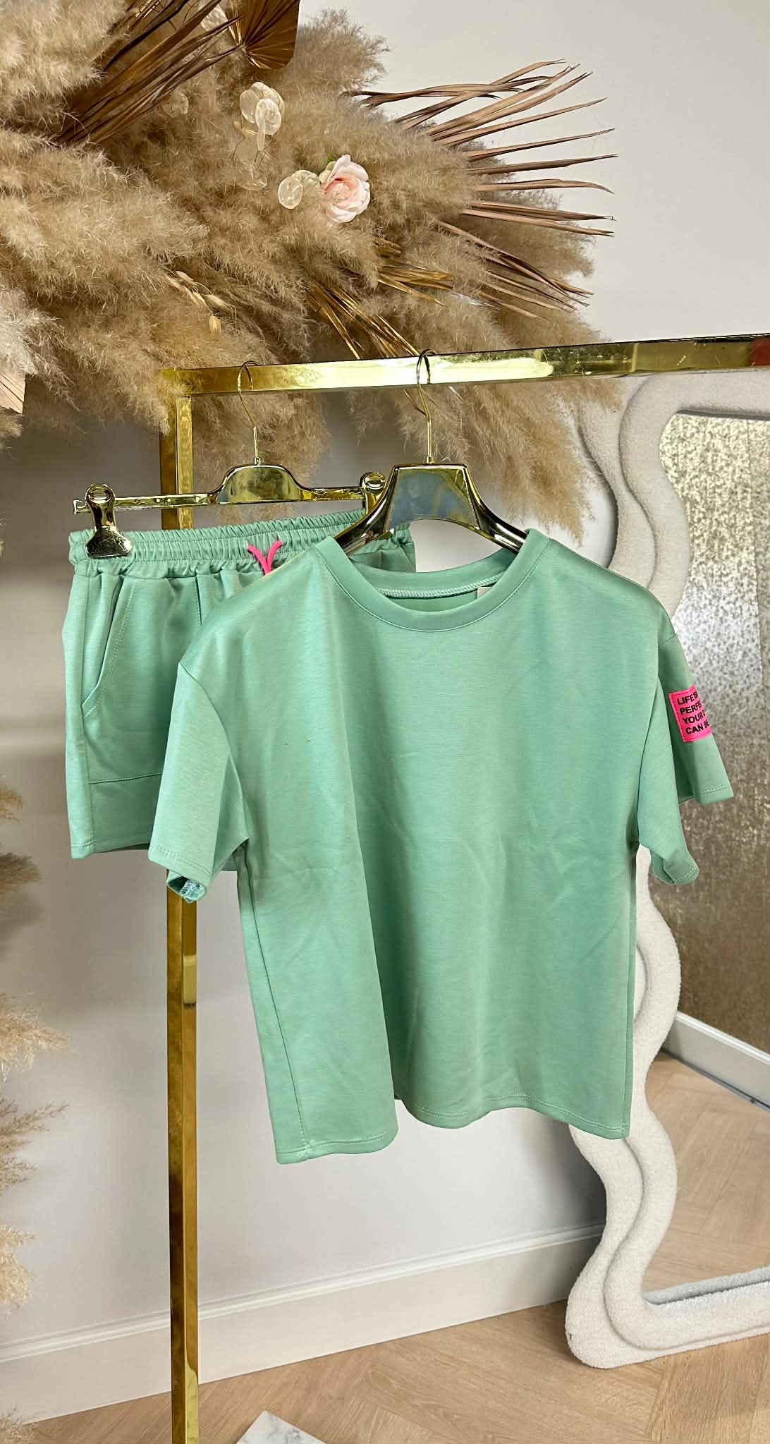 MUSTHAVE EMBLEEM SET MINT