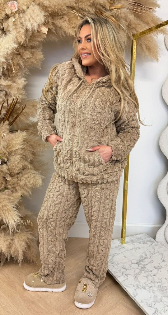 SUPER SOFT COZY SET 5803 BEIGE SUPER SOFT COZY SET 5803 BEIGE