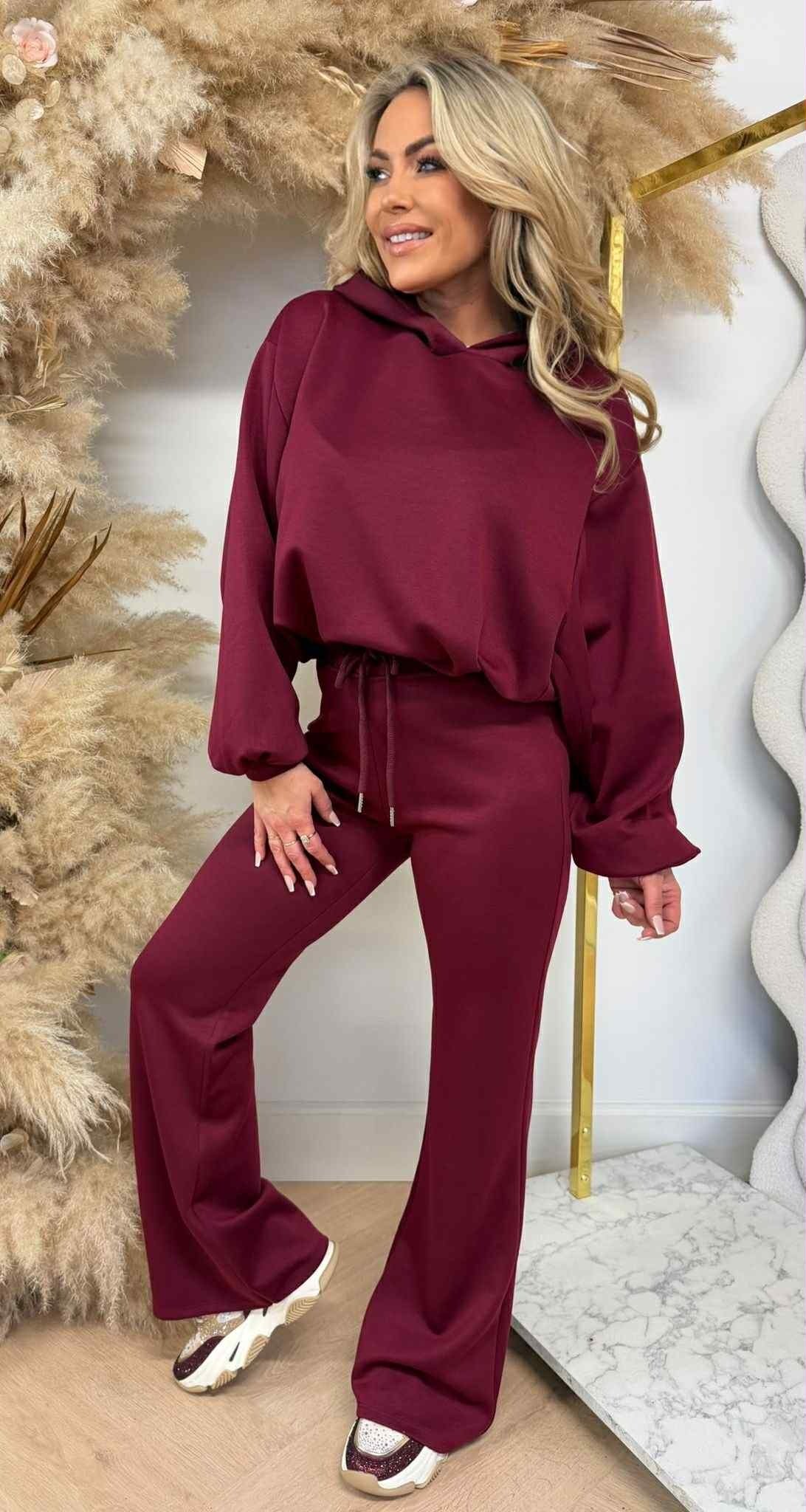 MUSTHAVE PUFFER FLARED SET BORDEAUX