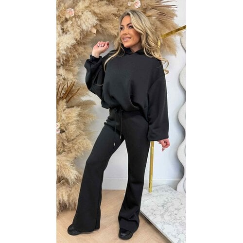 MUSTHAVE PUFFER FLARED SET BLACK