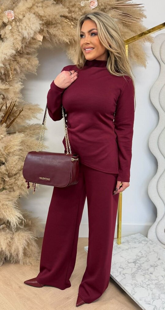 MEGHAN COMFY STRAIGT SET BORDEAUX MEGHAN COMFY STRAIGT SET BORDEAUX