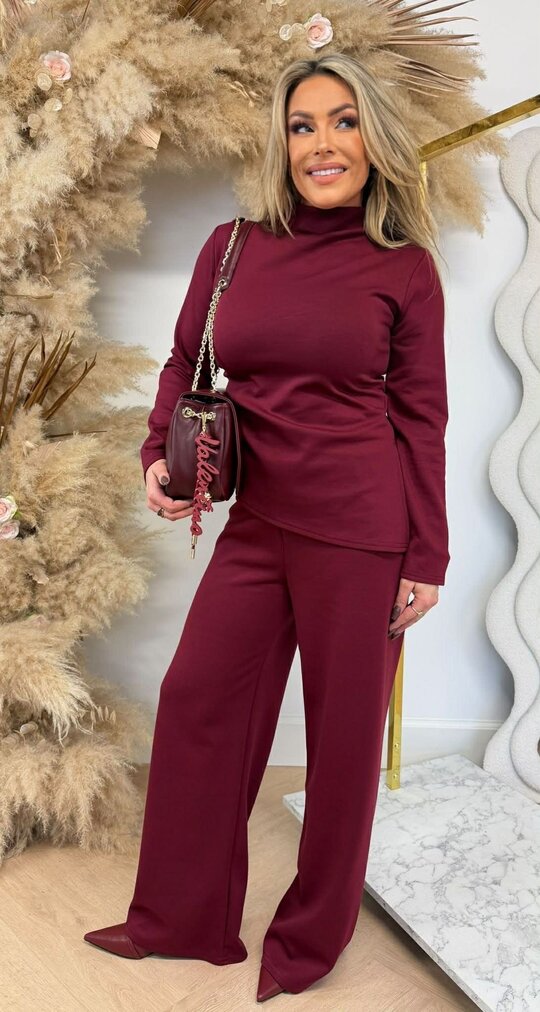 MEGHAN COMFY STRAIGT SET BORDEAUX MEGHAN COMFY STRAIGT SET BORDEAUX