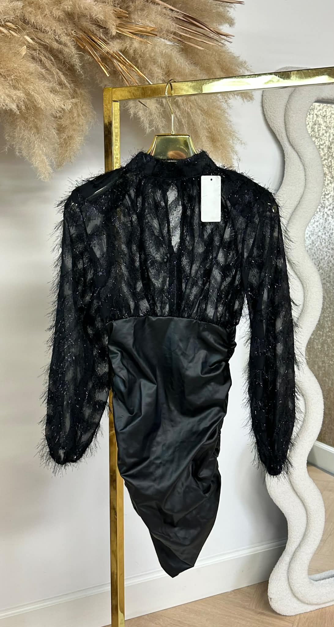 FEATHER LEATHER LOOK DRESS BLACK FEATHER LEATHER LOOK DRESS BLACK