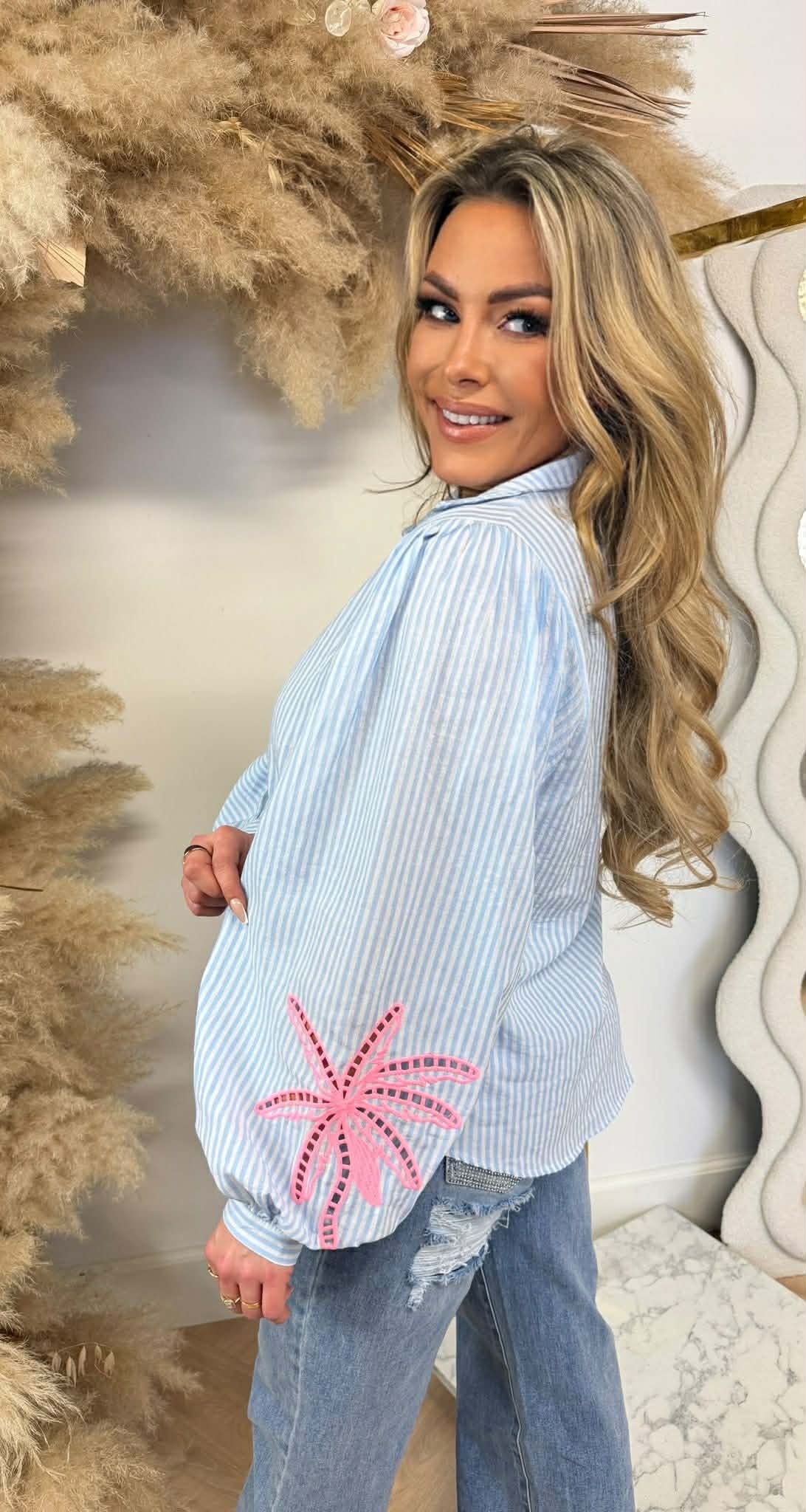 PEN STRIPE PALM BLOUSE 4738 BLUE PEN STRIPE PALM BLOUSE 4738 BLUE