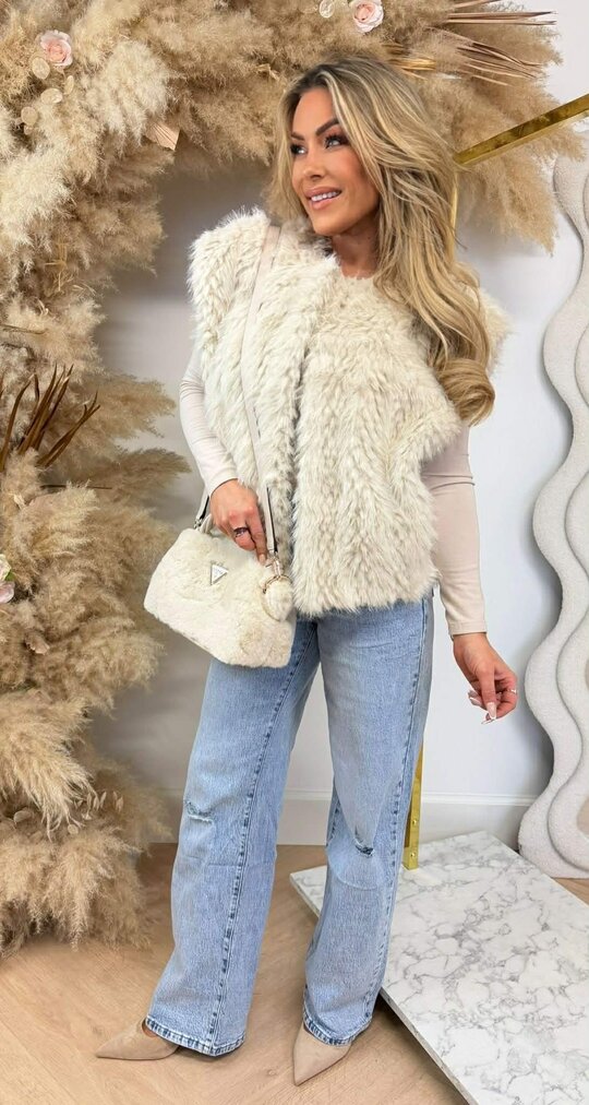 VEGAN FUR GILET 1102 BEIGE VEGAN FUR GILET 1102 BEIGE