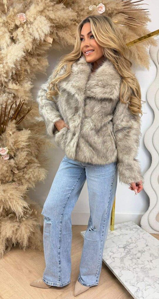 MELODY FAUX FUR JACKET V226 CREME
