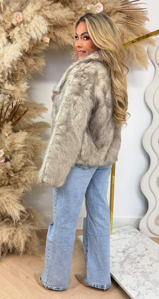 MELODY FAUX FUR JACKET V226 CREME