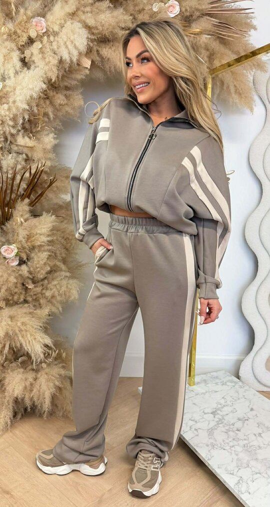 ELIN STRIPE SET BEIGE