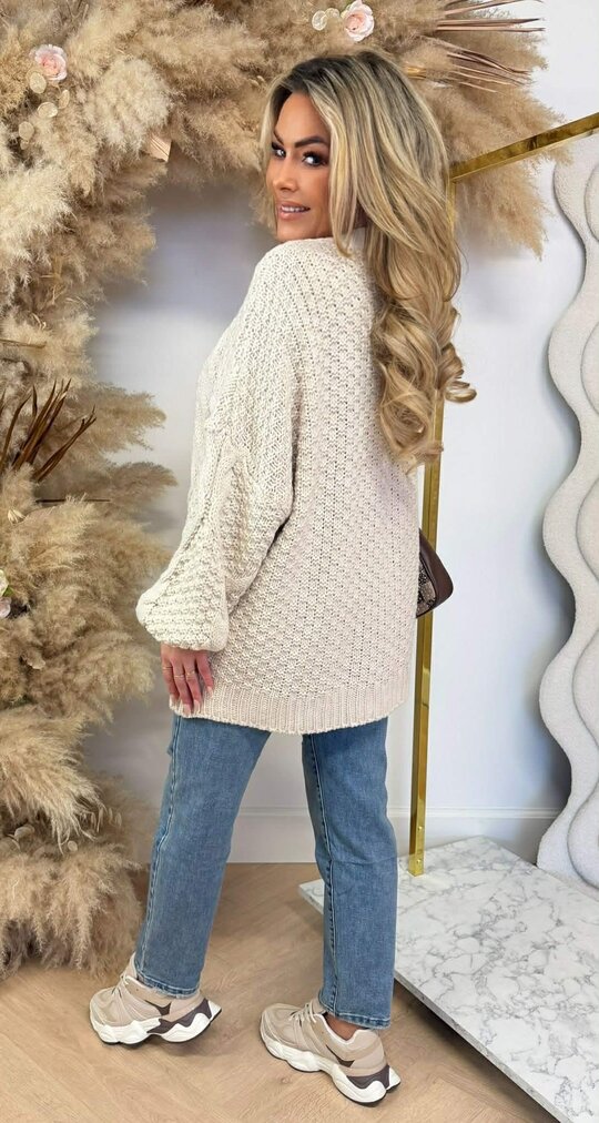 OVERSIZED KNITTED SWEAT BEIGE