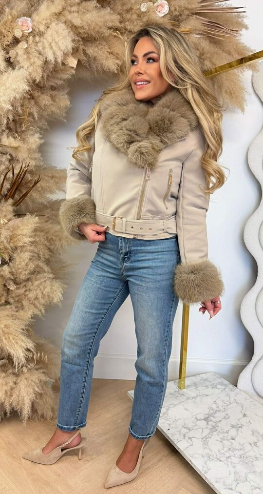 SHORT LEATHER LOOK FUR JACKET 56103 BEIGE SHORT LEATHER LOOK FUR JACKET 56103 BEIGE