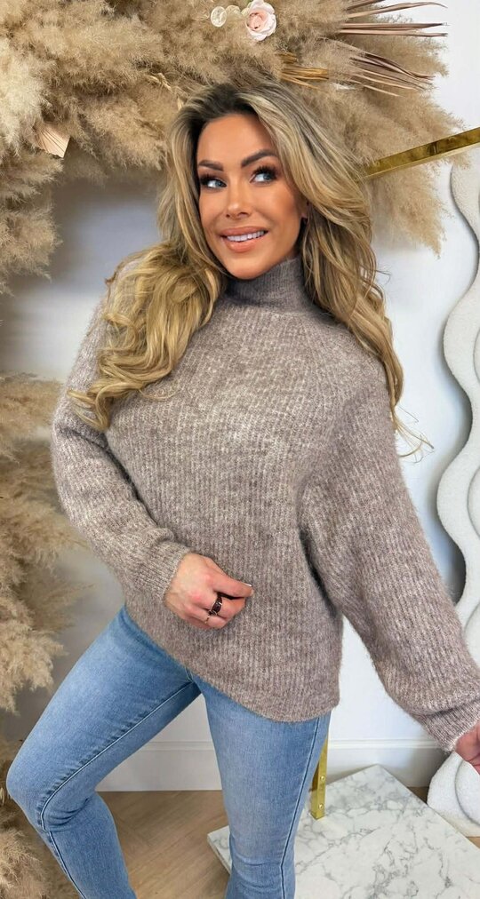 NEW COLLECTION SOFT KNIT TAUPE