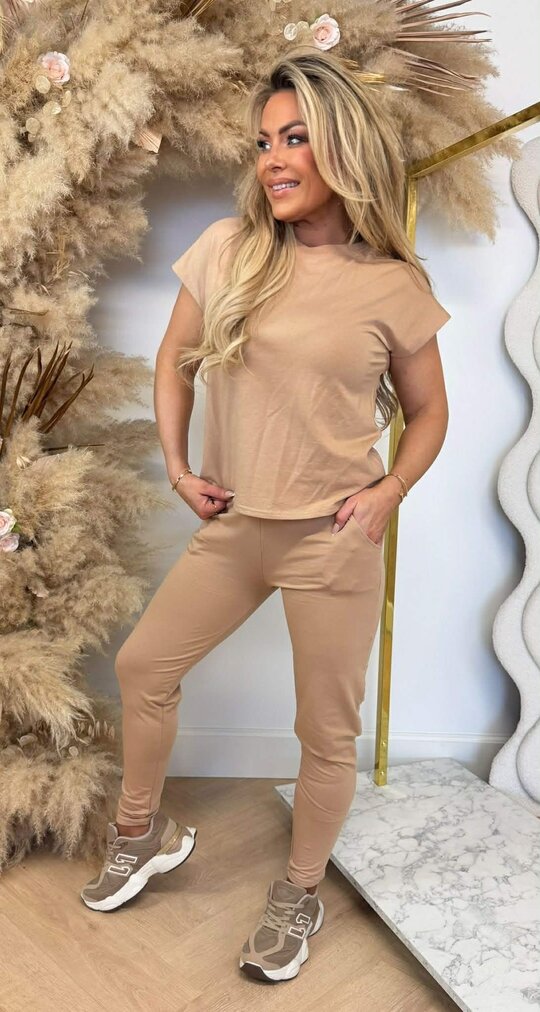 KAYLLA COMFY SET 2290 BEIGE KAYLLA COMFY SET 2290 BEIGE