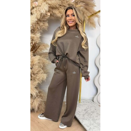 OLO TRACK SUIT TAUPE OLO TRACK SUIT TAUPE