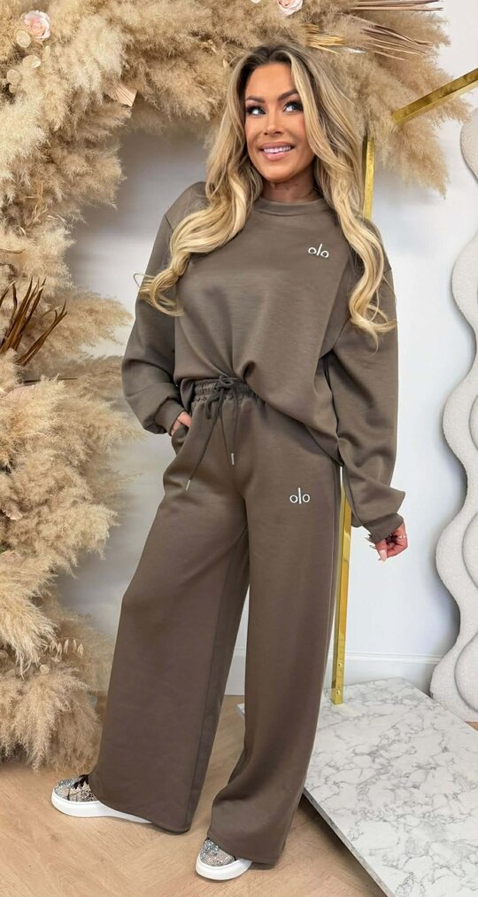 OLO TRACK SUIT TAUPE