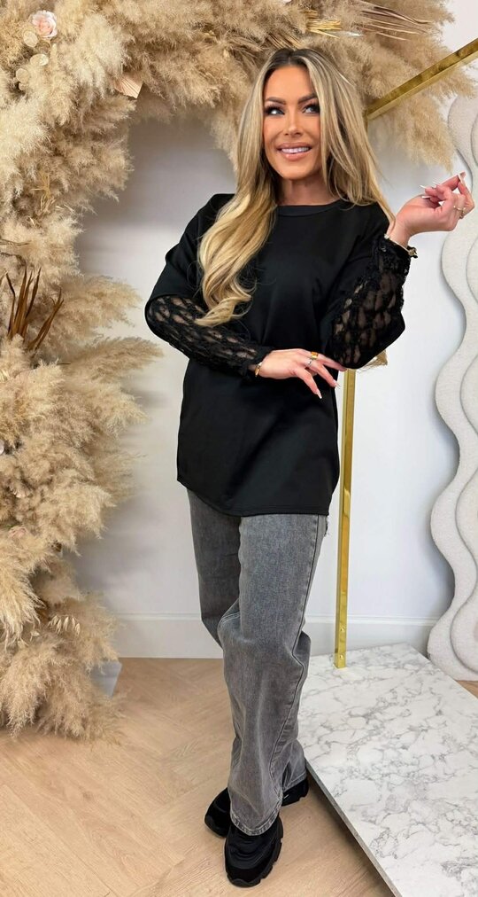 MEGAN LACY TEE BLACK MEGAN LACY TEE BLACK