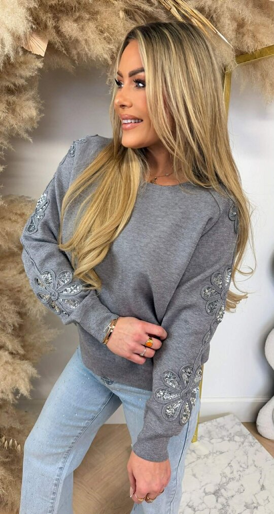 FLOWER SEQUIN SLEEVE SWEATER 882 GREY