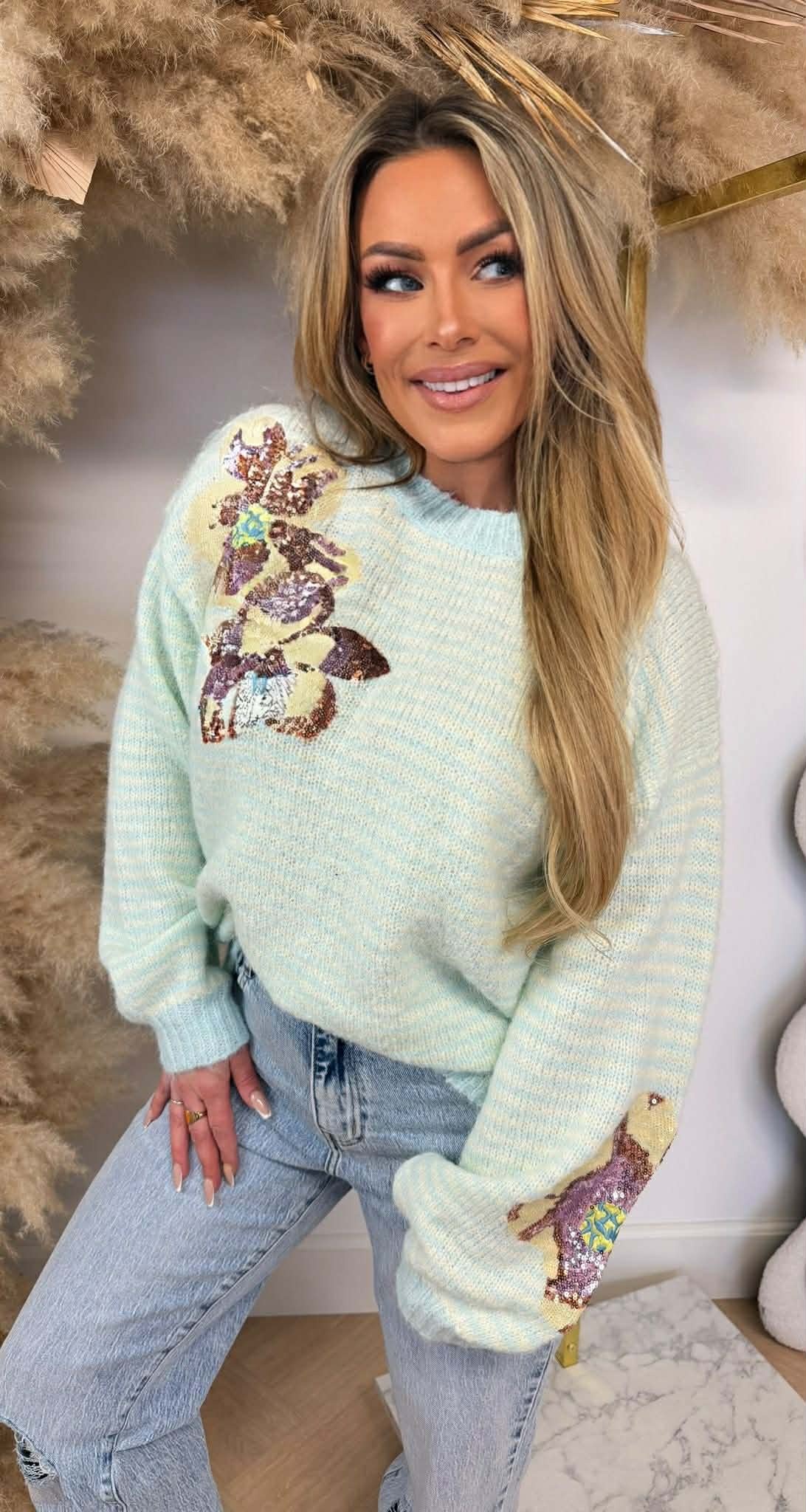 STRIPE FLOWER SEQUIN SWEAT 8290 LIGHTBLUE/YELLOW