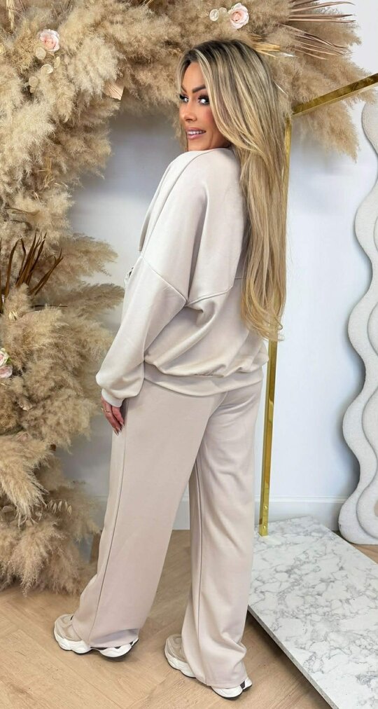 ZIPPER COMFY SET BEIGE ZIPPER COMFY SET BEIGE