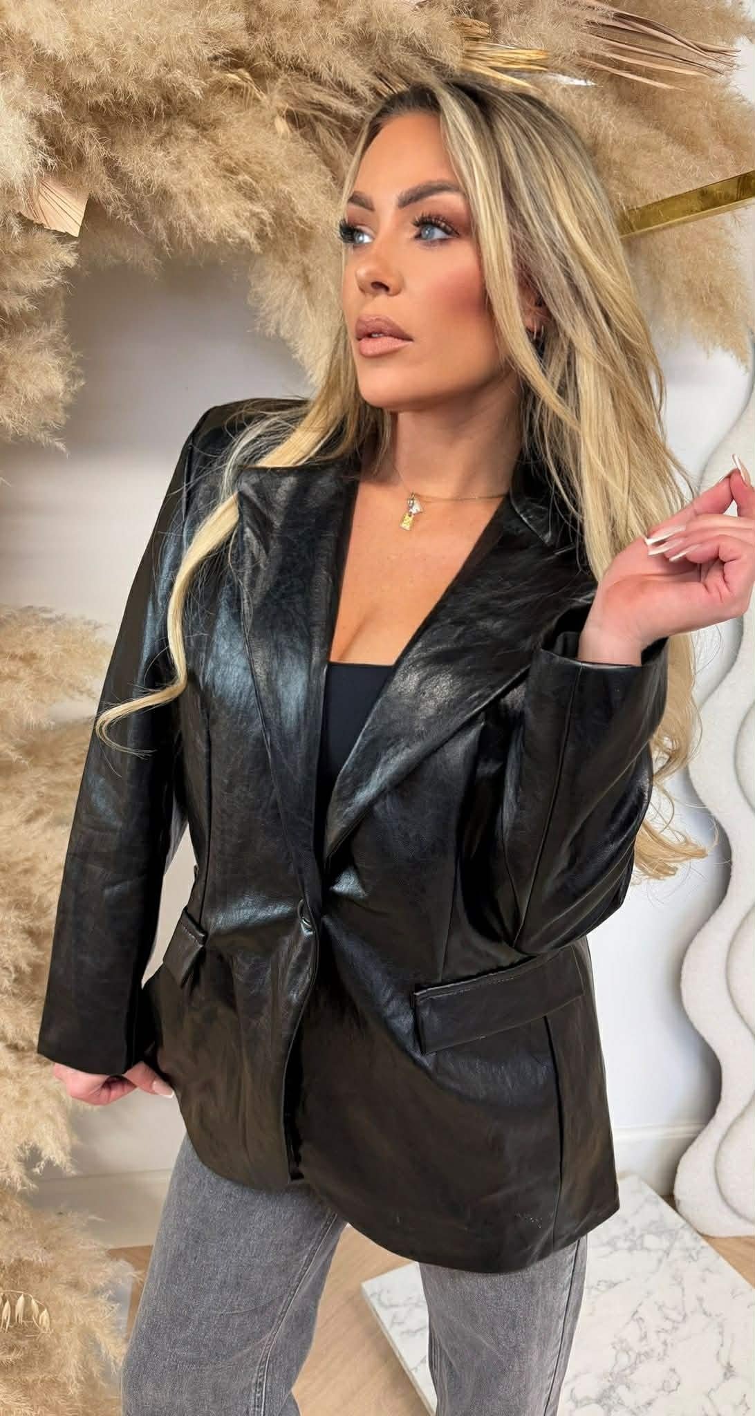 LEATHER LOOK BLAZER BLACK