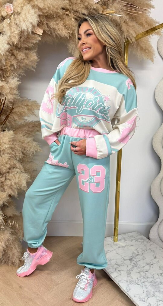 CALIFORNIA ATHLETIC 23 SET MINT