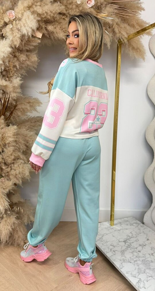 CALIFORNIA ATHLETIC 23 SET MINT