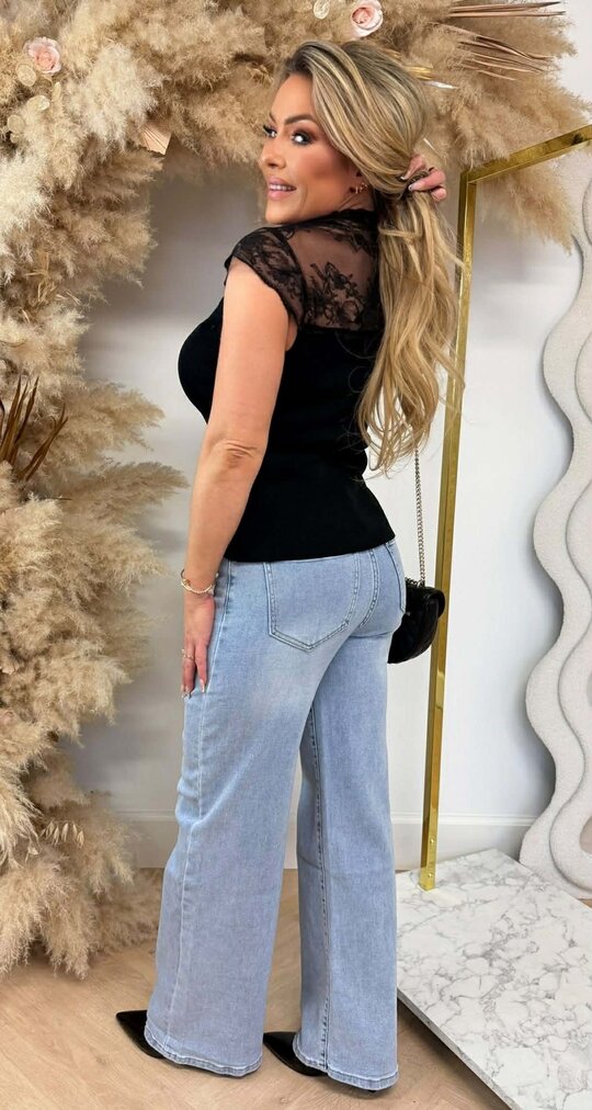 LACE CUTE TOP 6031 BLACK LACE CUTE TOP 6031 BLACK