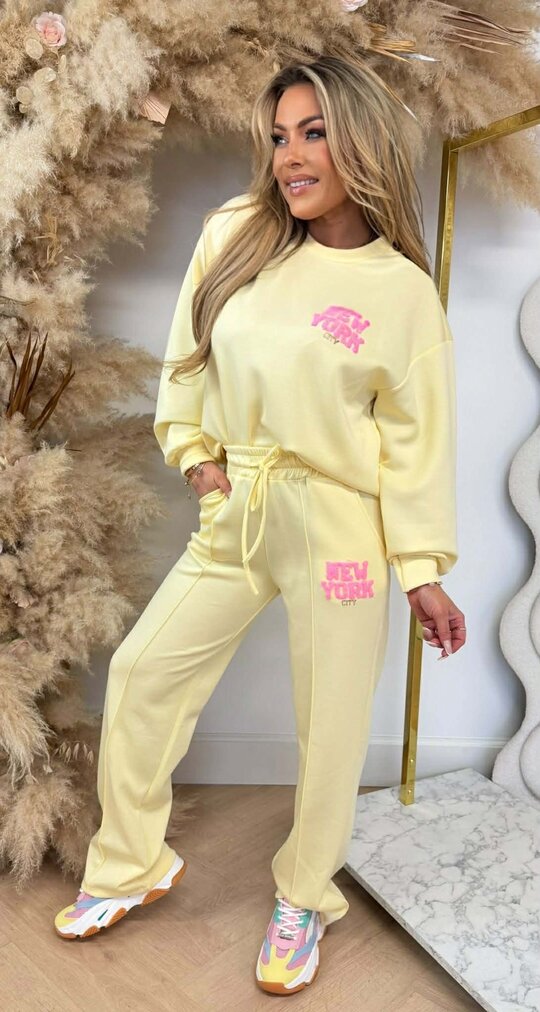 CITY NEW YORK SET YELLOW