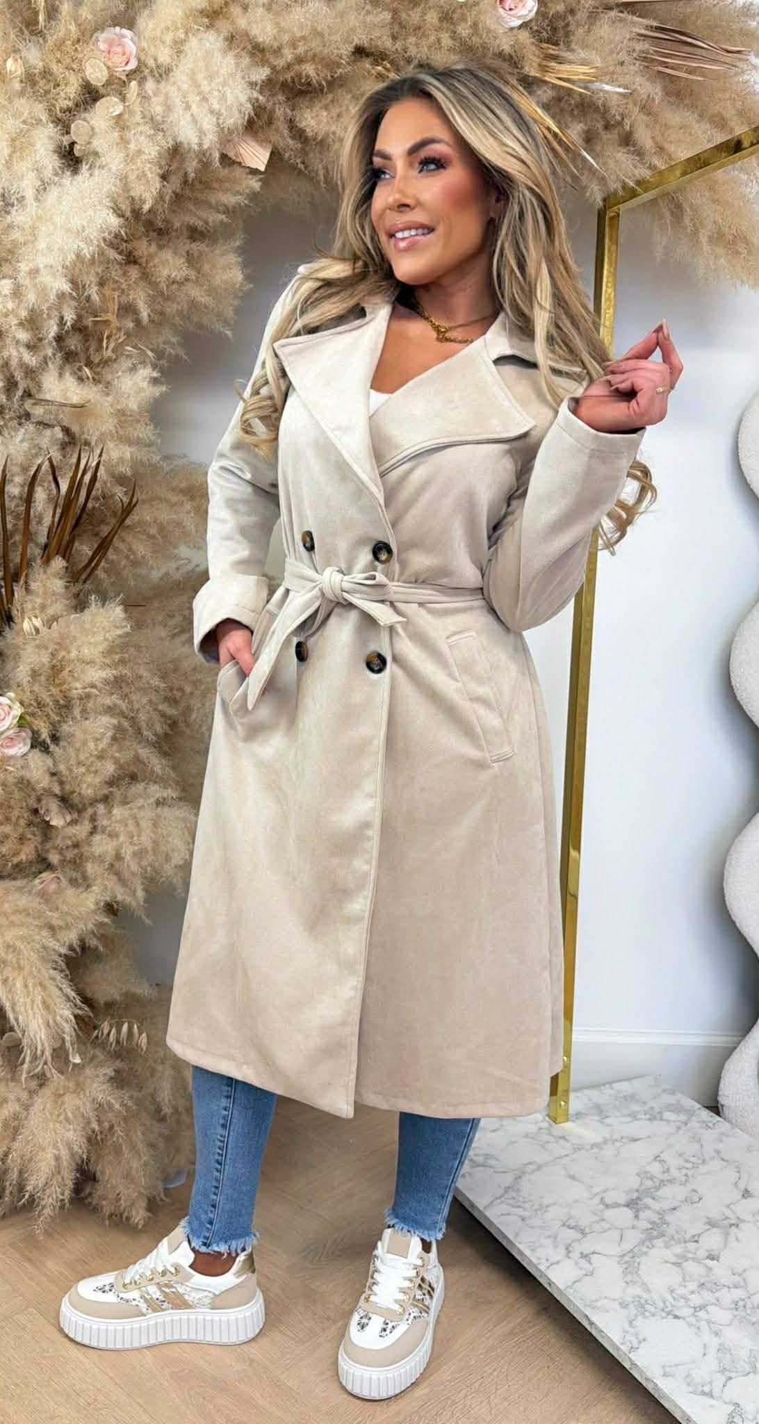 SUEDINE TRENCHCOAT BEIGE