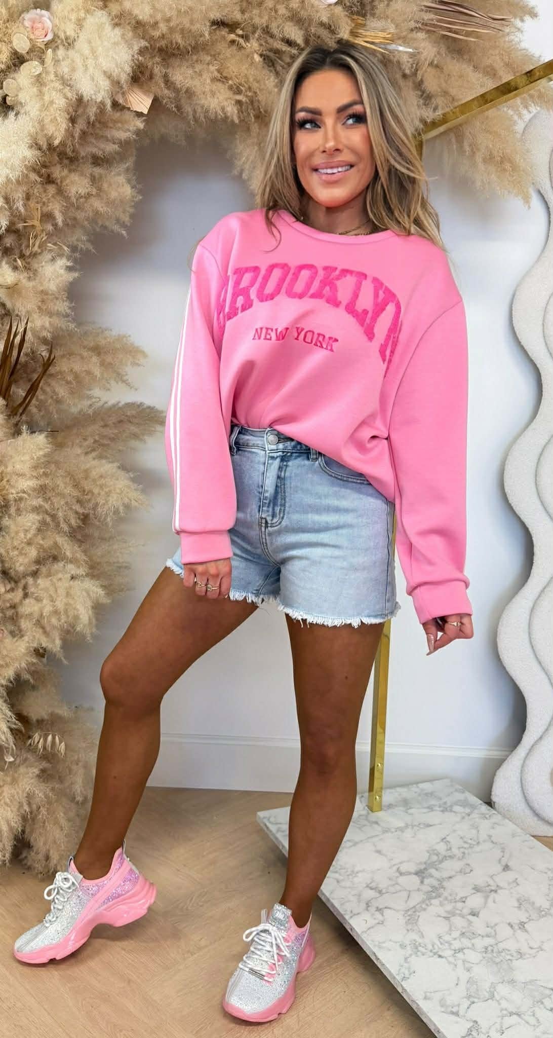 BROOKLYN NY STRIPE SWEAT PINK