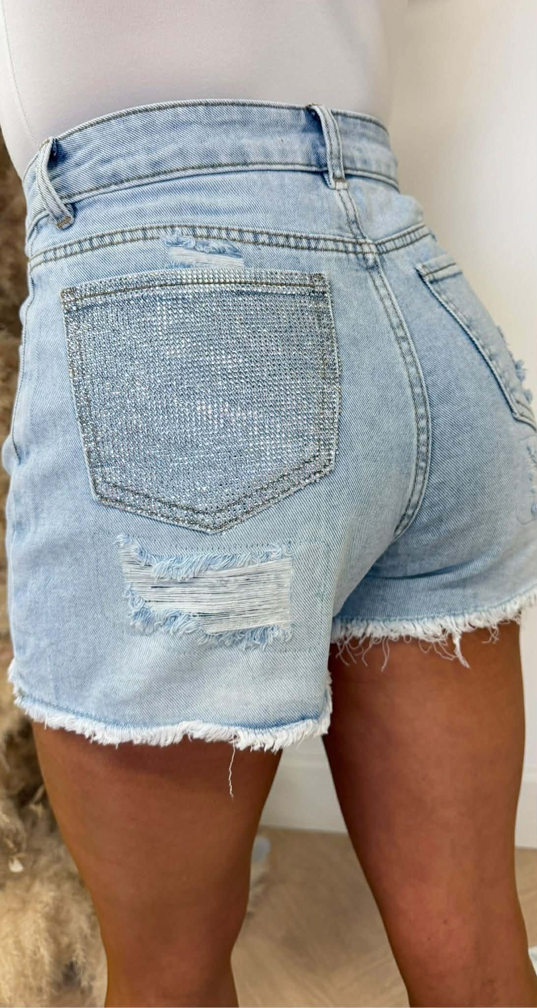 DIAMOND POCKET DENIM SHORT 1550 BLUE/SILVER