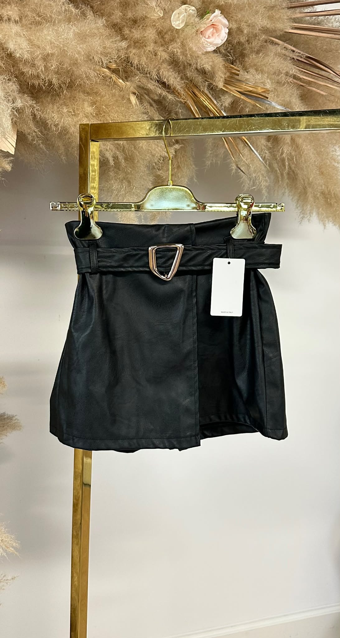 BELT VEGAN LEATHER SKORT BLACK