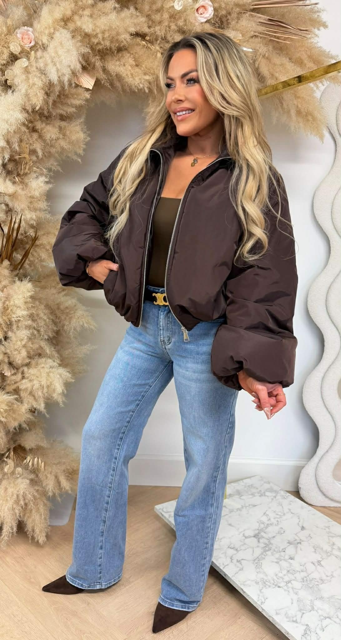 OVERSIZED PUFFER BOMBERJACKET CHOCO