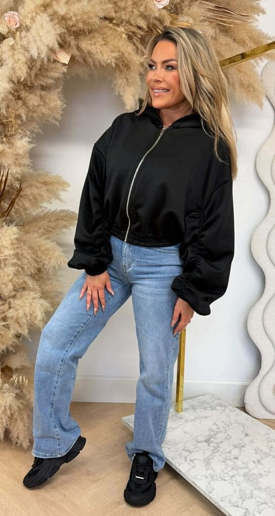 SMOCKED SLEEVE ZIPPER VEST BLACK