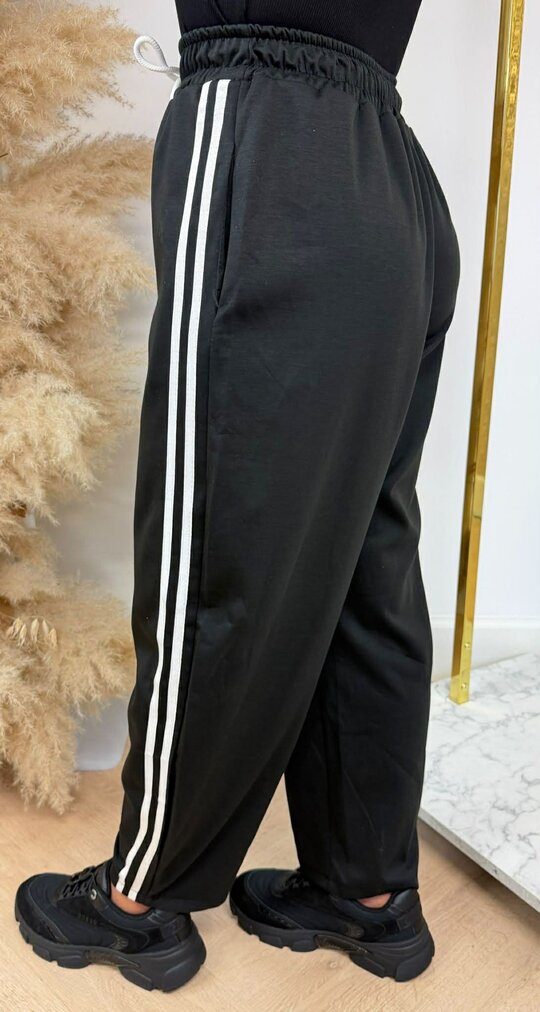 STRIPE JOGGER BALLON FIT PANTS BLACK