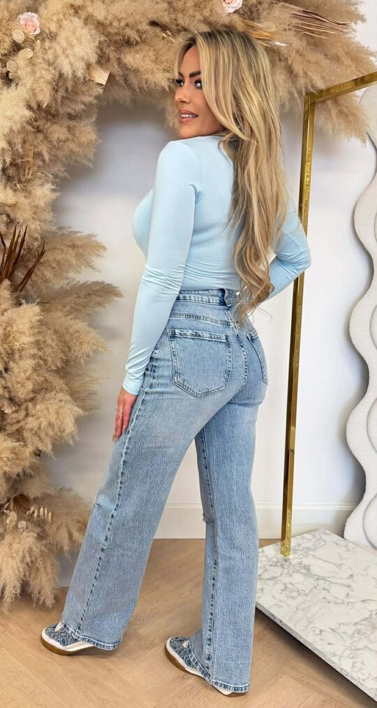 BY SWAN BASIC TRAVEL BODY 6677 LIGHTBLUE BY SWAN BASIC TRAVEL BODY 6677 LIGHTBLUE