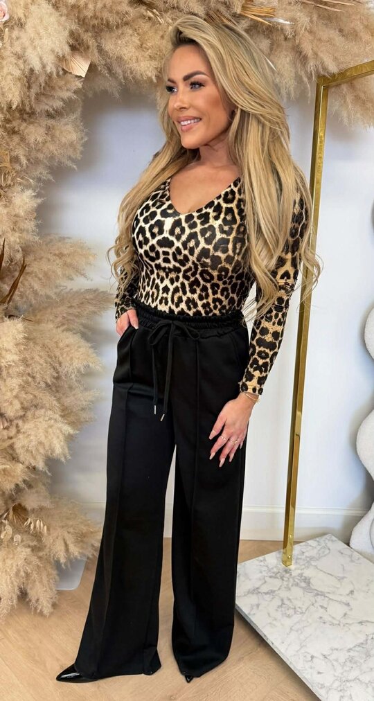 BY SWAN V BASIC TRAVEL BODY 8935 LEOPARD