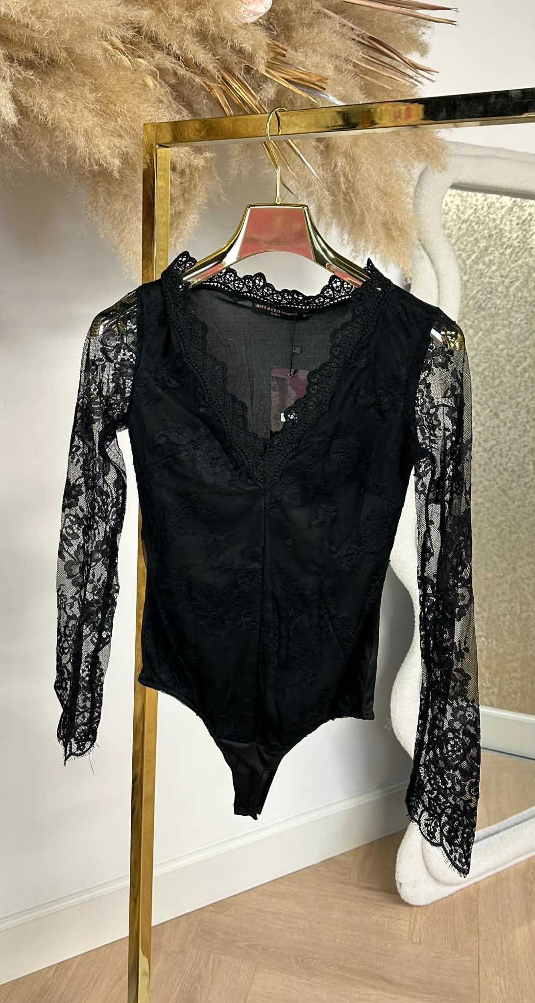 STRETCHY LACE BODY V548 BLACK