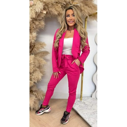 CLASSY SUIT FUCHSIA