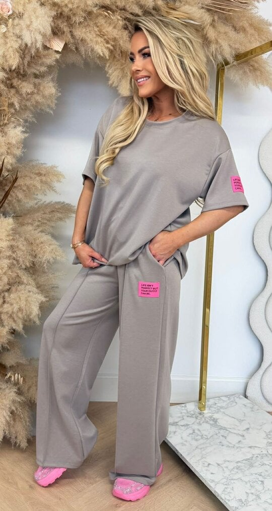 VIRAL LONG EMBLEEM SET TAUPE